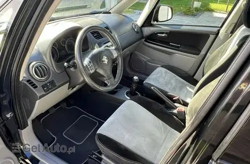 SUZUKI SX4 