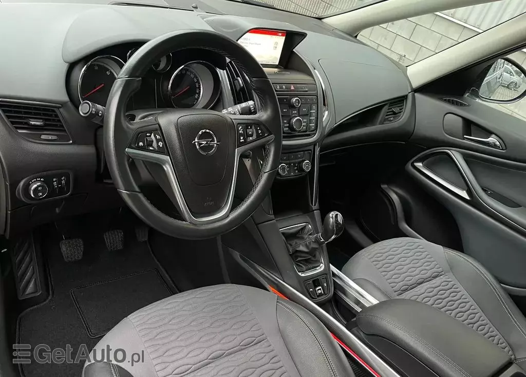 OPEL Zafira 