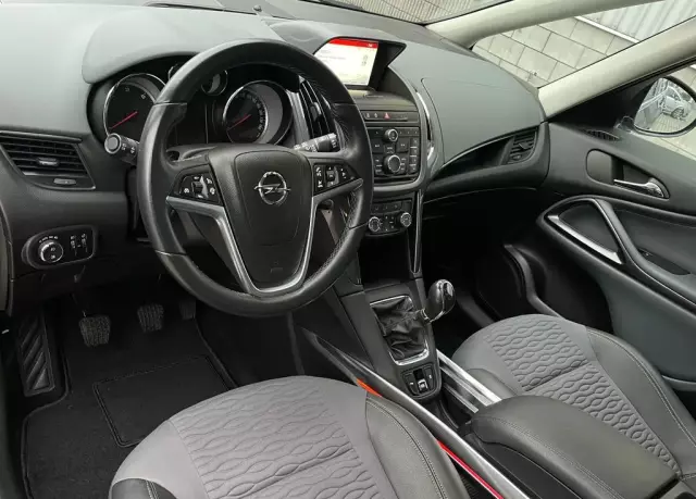 OPEL Zafira 