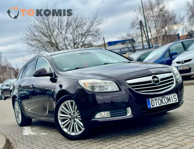 OPEL Insignia 