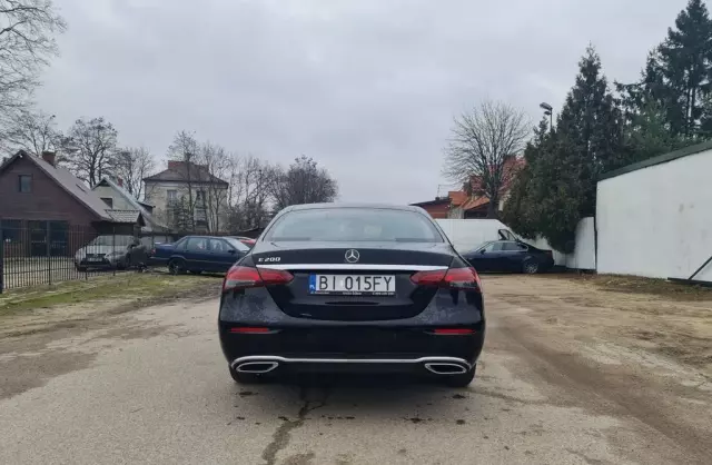 MERCEDES-BENZ Klasa E E 200 (197 KM) MHEV G-TRONIC