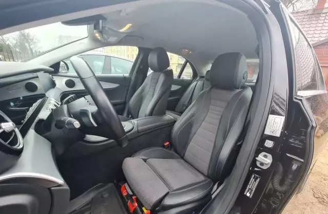 MERCEDES-BENZ Klasa E E 200 (197 KM) MHEV G-TRONIC