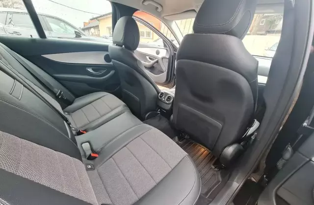 MERCEDES-BENZ Klasa E E 200 (197 KM) MHEV G-TRONIC