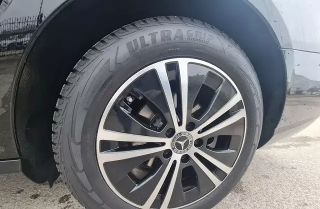 MERCEDES-BENZ Klasa E E 200 (197 KM) MHEV G-TRONIC