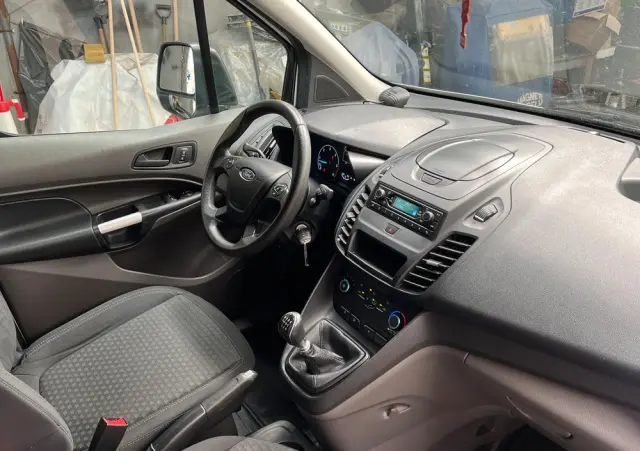 FORD TRANSIT CONNECT 