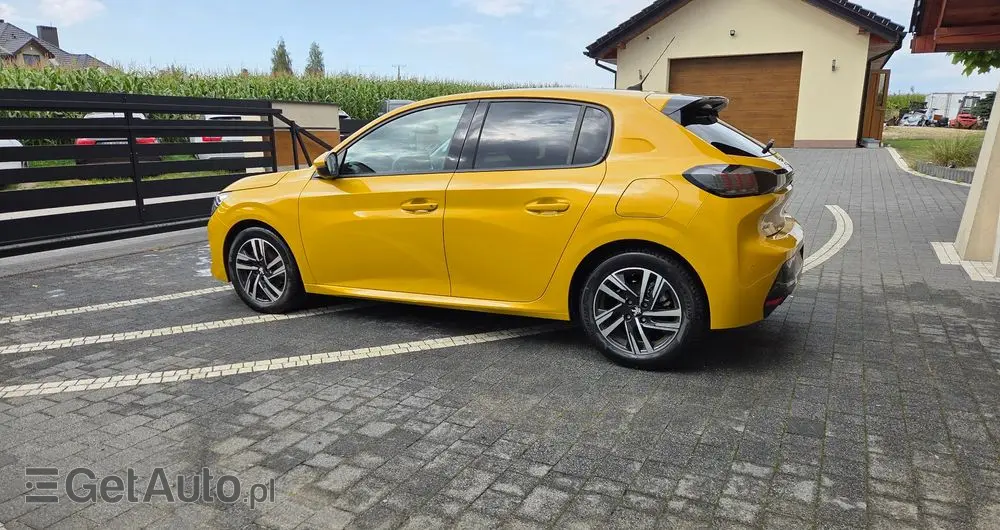 PEUGEOT 208 PureTech 100 Allure