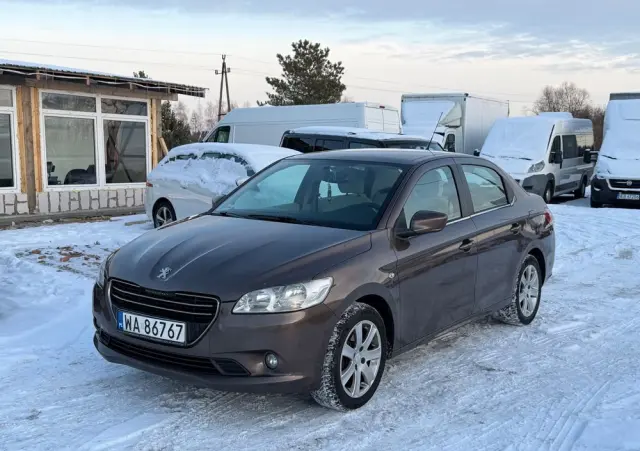 PEUGEOT 301 1.2 VTi/Pure Tech Allure
