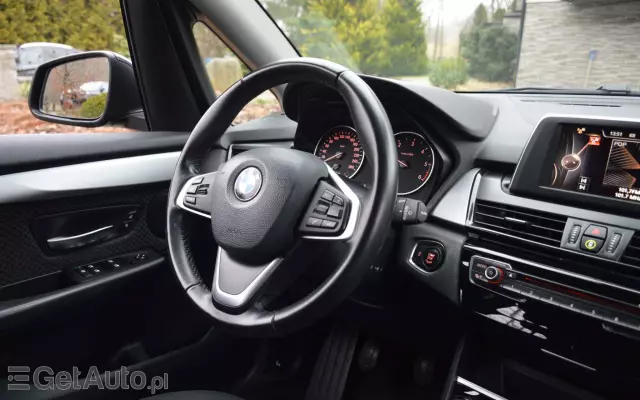 BMW Seria 2 216d Active Tourer