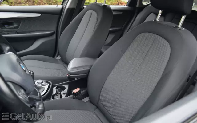 BMW Seria 2 216d Active Tourer