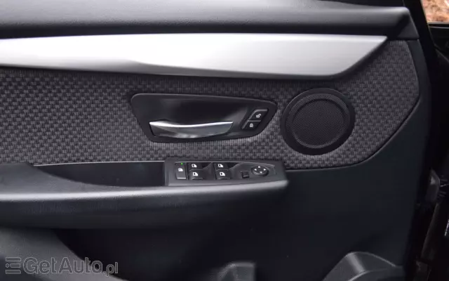 BMW Seria 2 216d Active Tourer