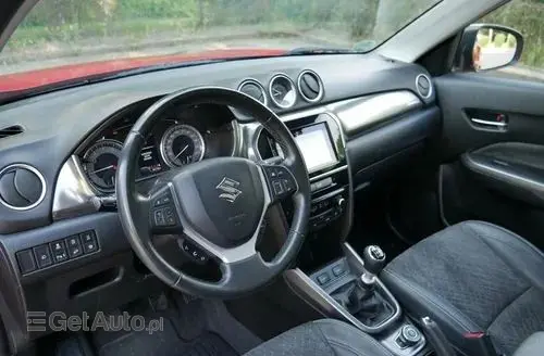 SUZUKI Vitara 