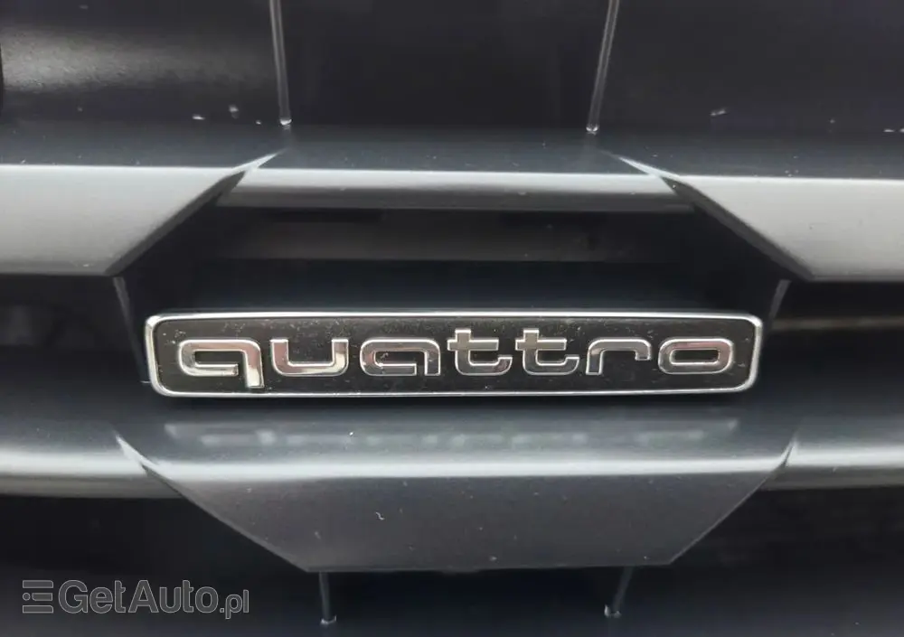 AUDI Q2 2.0 TDI Quattro Sport S tronic