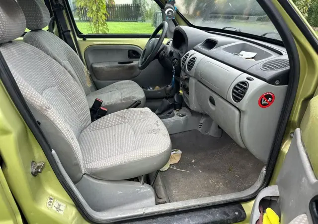 RENAULT Kangoo 