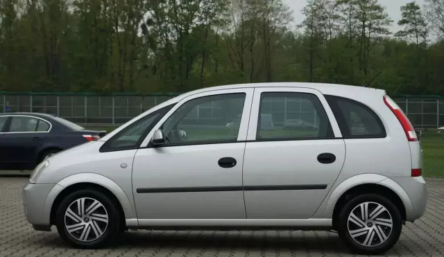 OPEL Meriva 