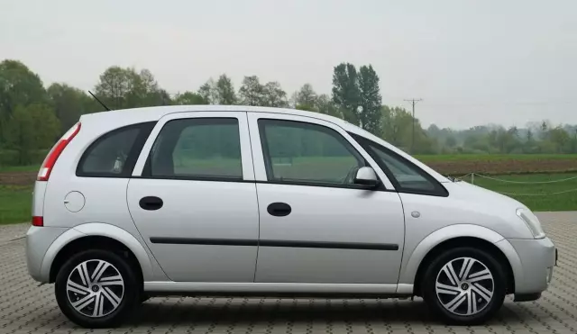 OPEL Meriva 