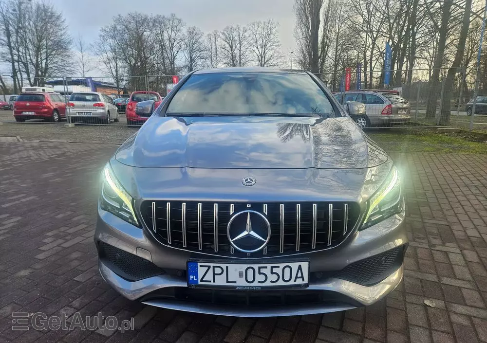 MERCEDES-BENZ CLA Shooting Brake 180 7G-DCT