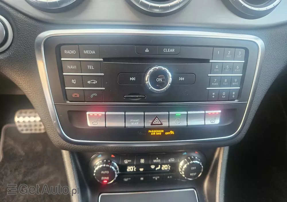 MERCEDES-BENZ CLA Shooting Brake 180 7G-DCT