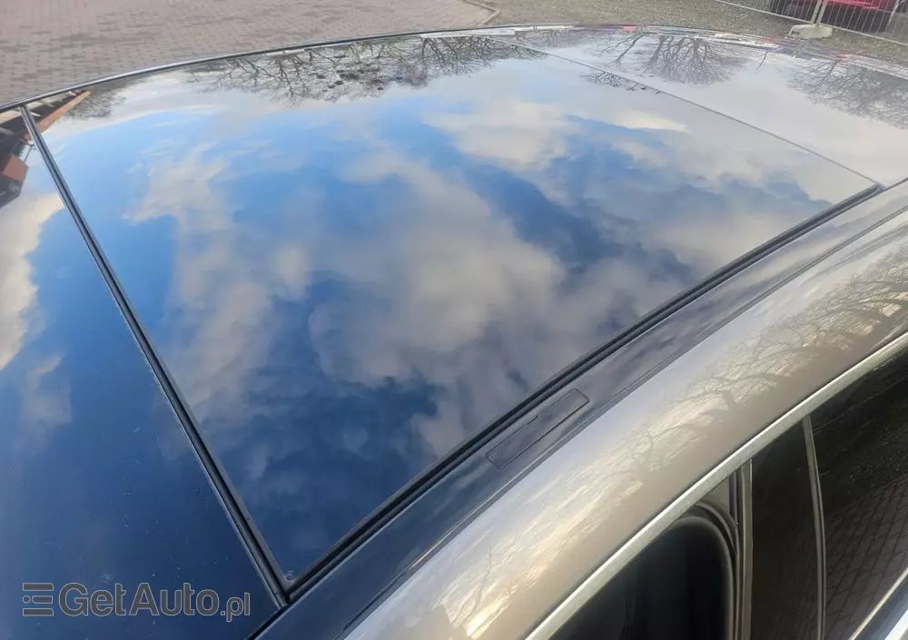 MERCEDES-BENZ CLA Shooting Brake 180 7G-DCT