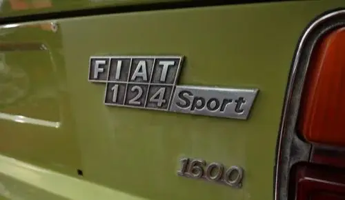FIAT 124 