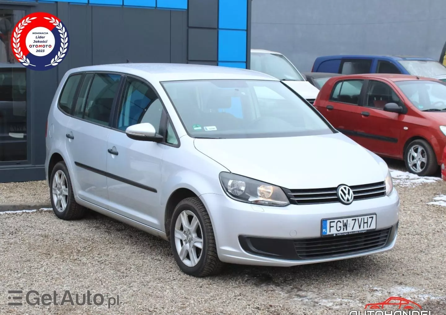 VOLKSWAGEN Touran 