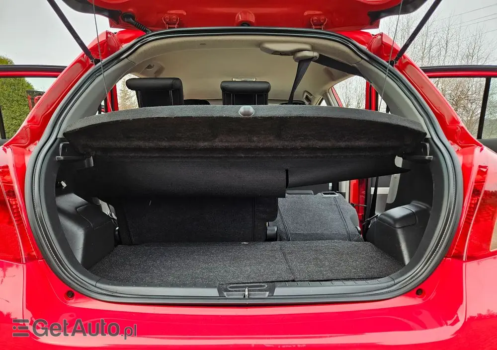 TOYOTA Yaris 1.0 Terra