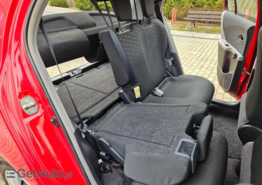 TOYOTA Yaris 1.0 Terra