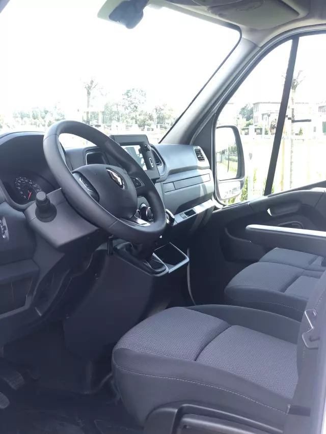 RENAULT Master EV L3H2
