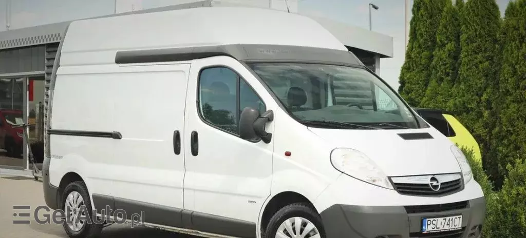 OPEL Vivaro 