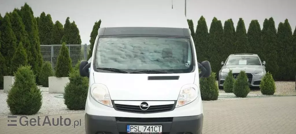 OPEL Vivaro 