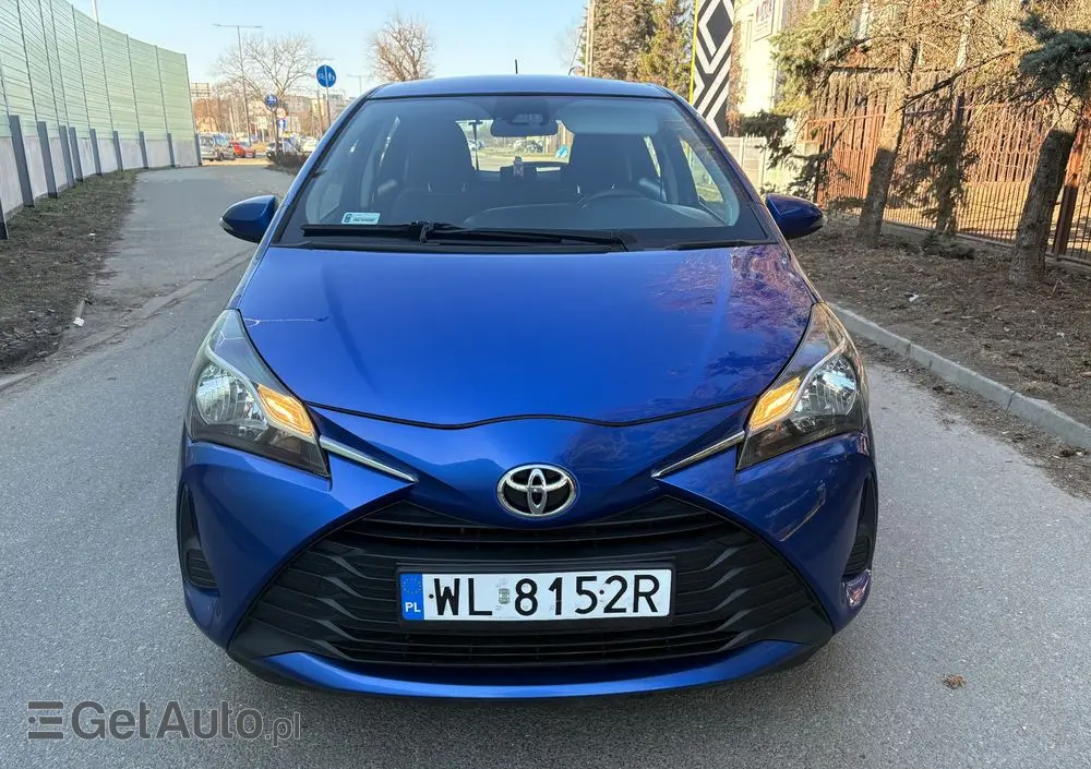 TOYOTA Yaris 1.0 Active