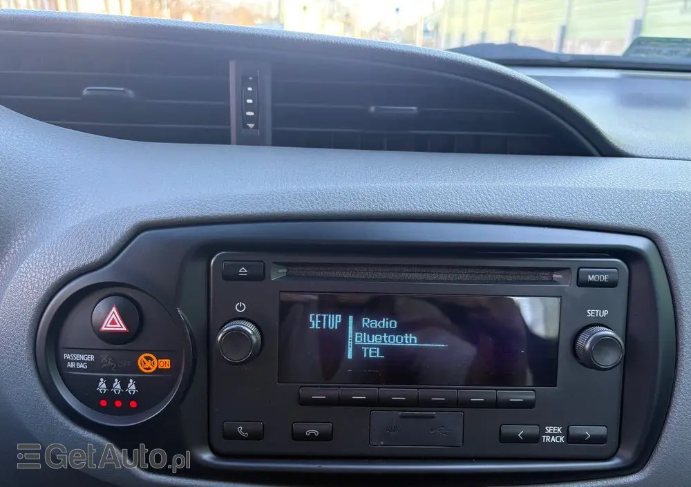 TOYOTA Yaris 1.0 Active