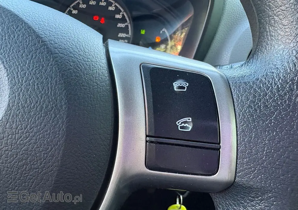 TOYOTA Yaris 1.0 Active