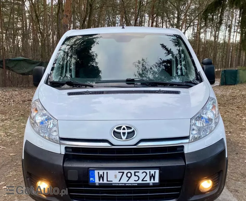 TOYOTA Proace 