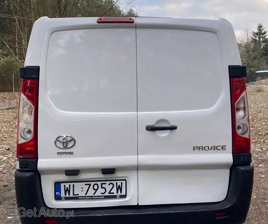 TOYOTA Proace 