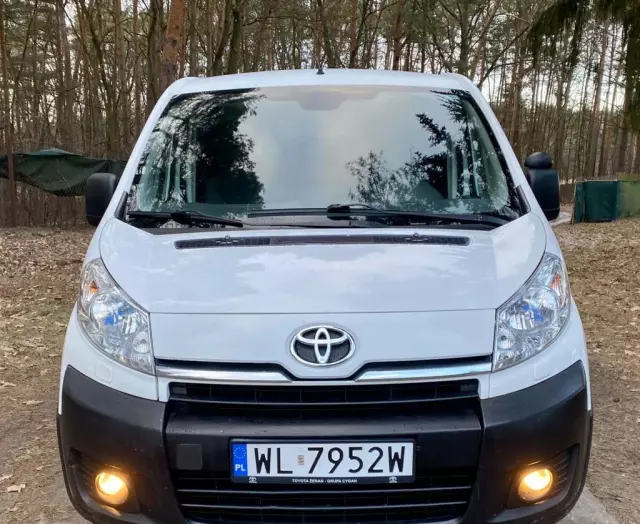 TOYOTA Proace 