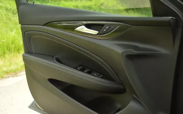 OPEL Insignia 1.5 T Exclusive S&S