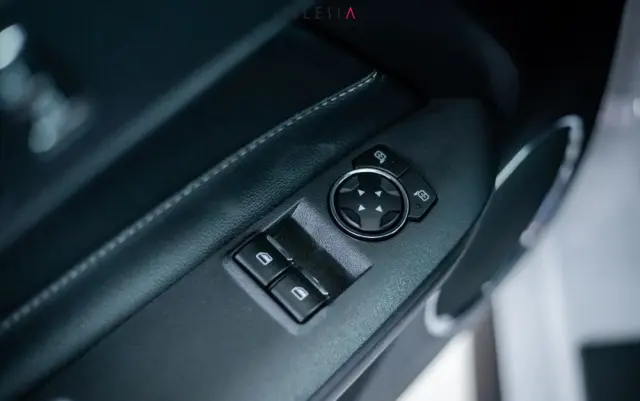 FORD Mustang 5.0 V8 GT