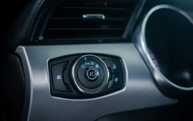 FORD Mustang 5.0 V8 GT