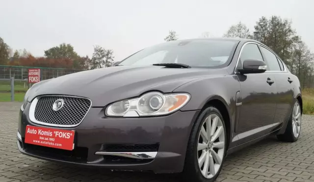 JAGUAR XF 