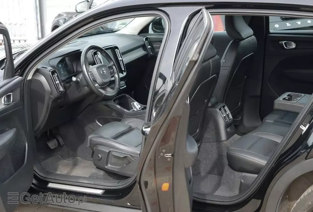 VOLVO XC 40 T5 Plug-In Hybrid Inscription