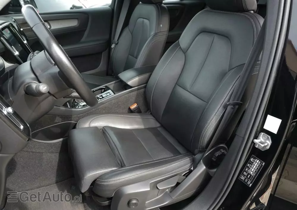 VOLVO XC 40 T5 Plug-In Hybrid Inscription