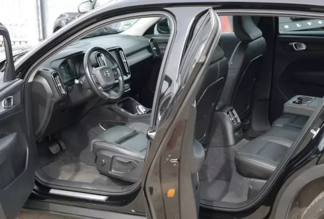 VOLVO XC 40 T5 Plug-In Hybrid Inscription