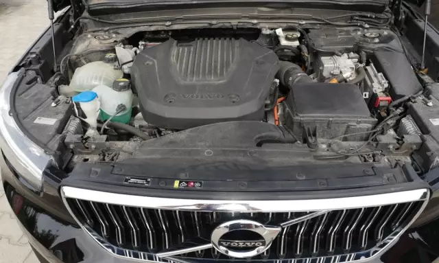 VOLVO XC 40 T5 Plug-In Hybrid Inscription