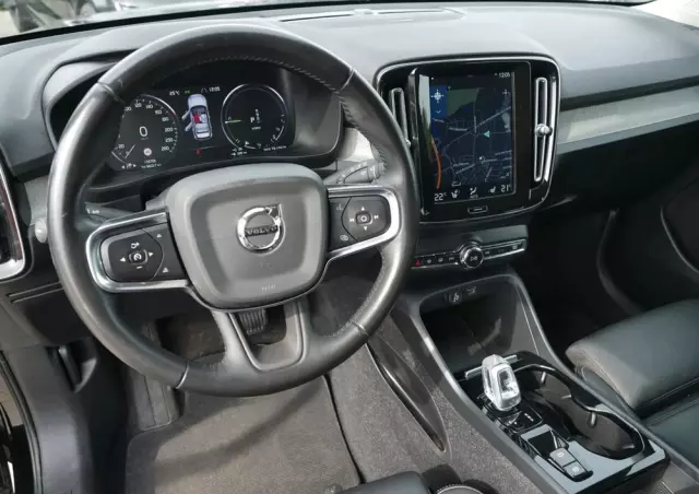 VOLVO XC 40 T5 Plug-In Hybrid Inscription