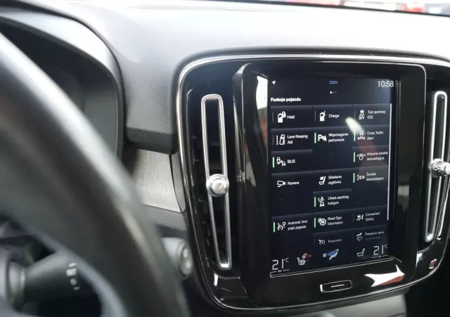 VOLVO XC 40 T5 Plug-In Hybrid Inscription