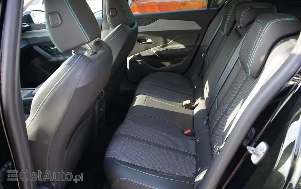 PEUGEOT 308 1.2 PureTech Allure S&S EAT8