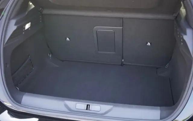 PEUGEOT 308 1.2 PureTech Allure S&S EAT8