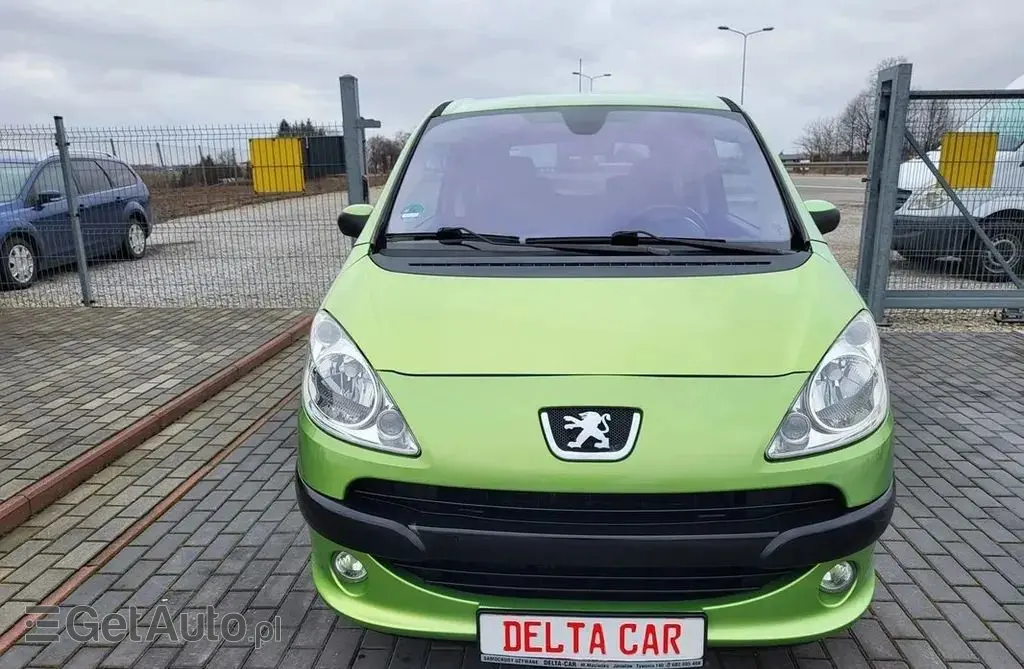PEUGEOT 1007 
