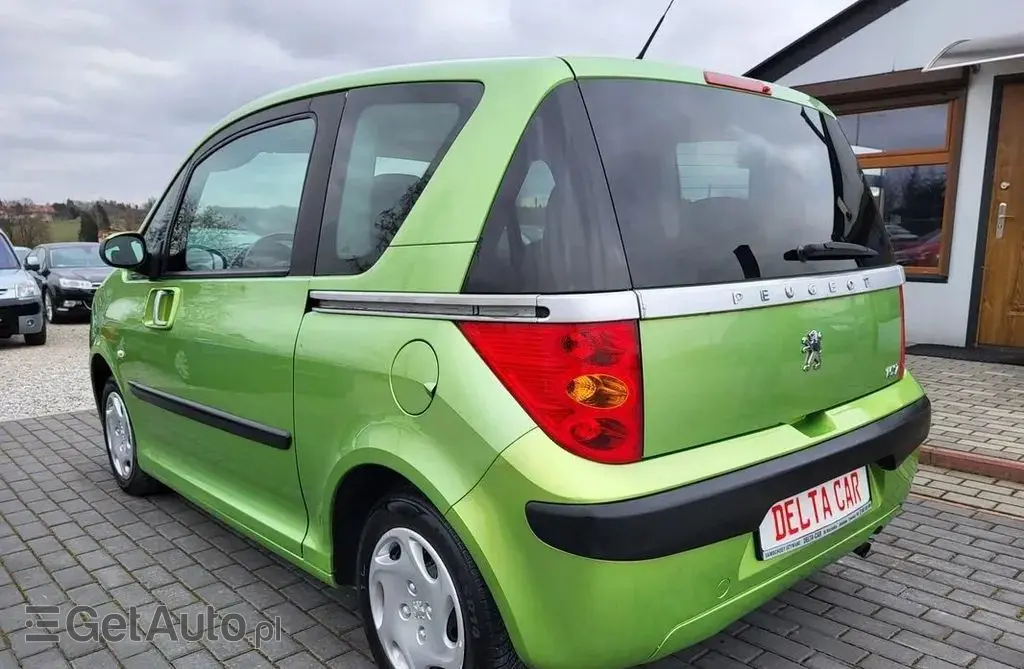PEUGEOT 1007 