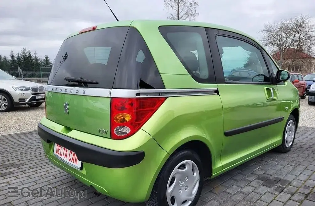 PEUGEOT 1007 